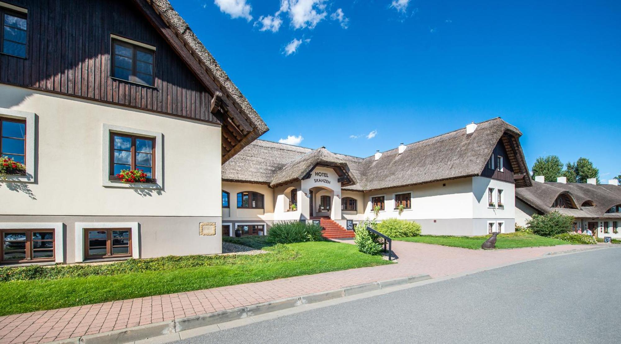 Hotel Skanzen Велехрад Екстериор снимка